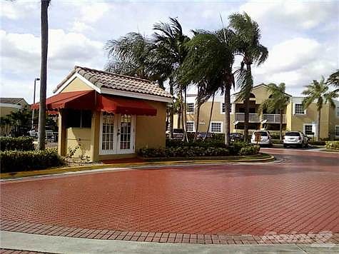 2nd image of 9731 Fontainebleau Blvd #F314
