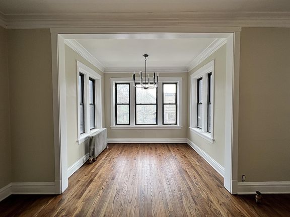 4th image of 3010 W Wilson Ave APT 1