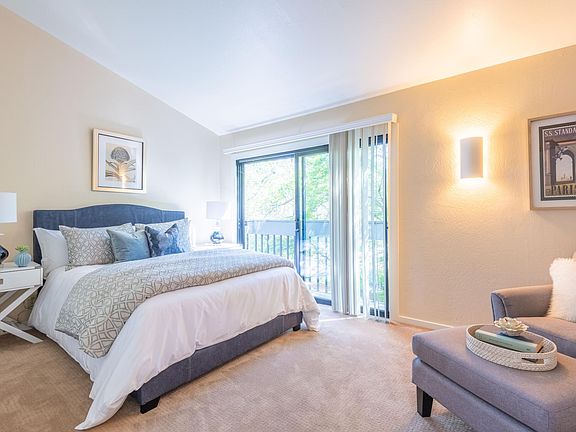 5th image of 108 Ross Ave APT 13