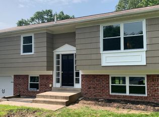 19 Pawnee Rd, New Britain, PA 18901