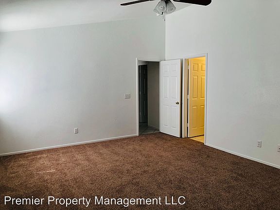 5th image of 6482 Eagle Creek Ln