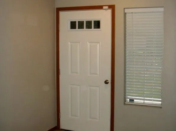 5399 SW Paradise Ln, Pt Orchard, WA 98367