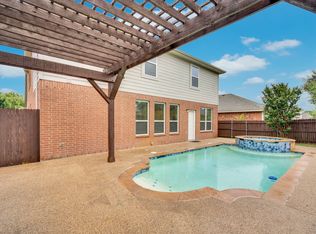 1113 Skylark Dr, Burleson, TX 76028