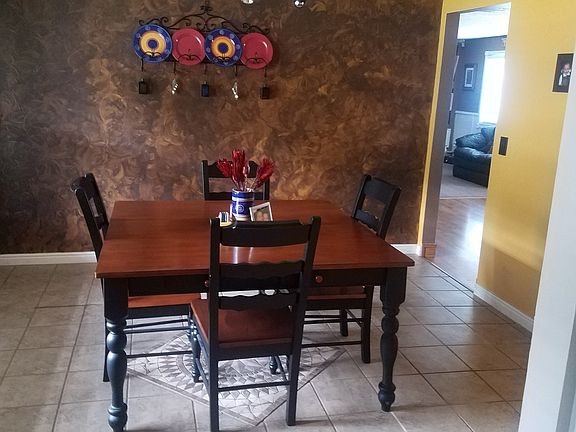 Dining Room--Main Floor