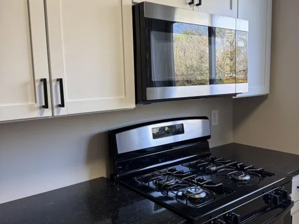 7944 E 49th St, Indianapolis, IN