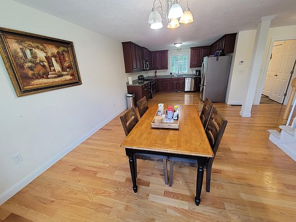 3rd image of 11 Newbury St Unit 5