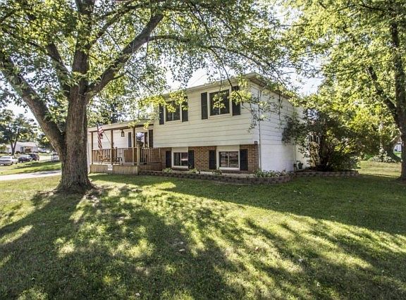 3rd image of 6376 Saddle Ln E