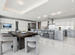 5 Renaissance Square #PH41C, White Plains, NY 10601