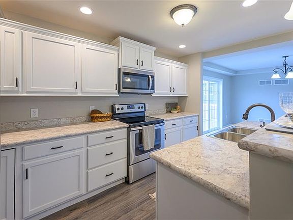 5th image of Janwood Dr Lot 408