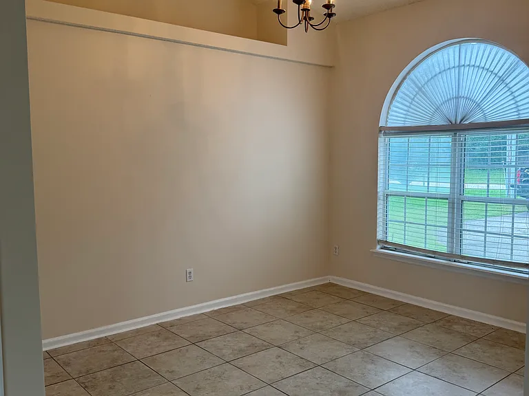 2182 Farm Way — Photo 7