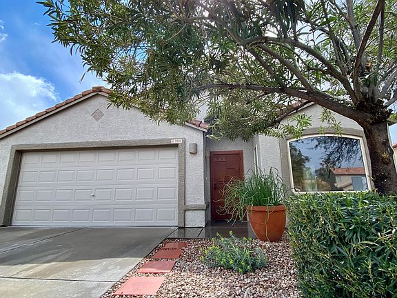 3rd image of 7808 E Sabino Hollow Ct