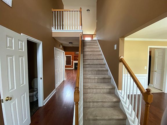 4th image of 2635 Amber Crest Dr