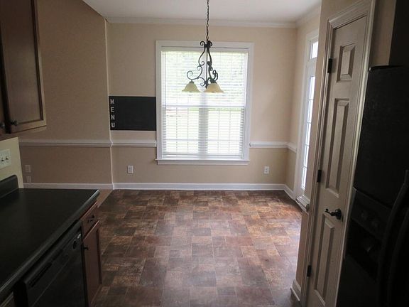 4th image of 2953 Laylah Dr