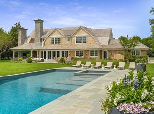571 Pauls Ln, Water Mill, NY 11976