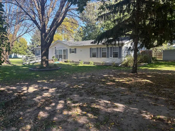 315 4th St, Bartlett, NE 68622