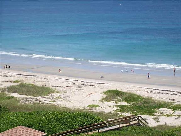 3rd image of 2900 N A1A #8-A