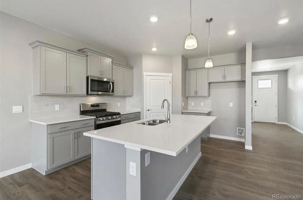 17931 Sky Pilot Ln — Photo 3
