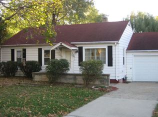 813 Balboa Dr, Champaign, IL 61820