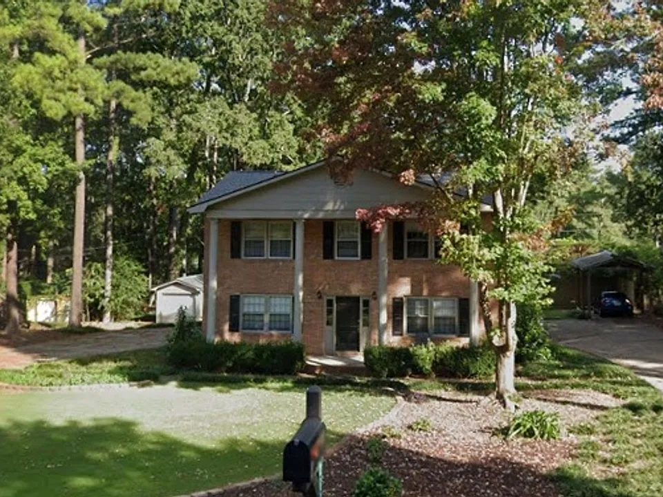264 Piney Grove Rd #B