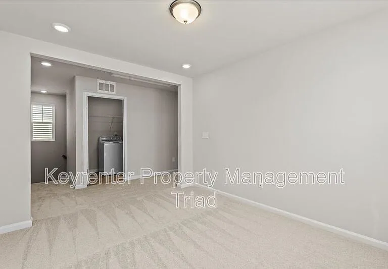 1288 Maple Branch Cir — Photo 13