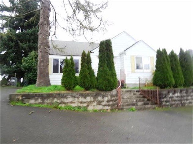 1st image of 1615 S Grant Ave