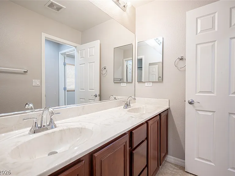 12141 Capilla Real Ave — Photo 45