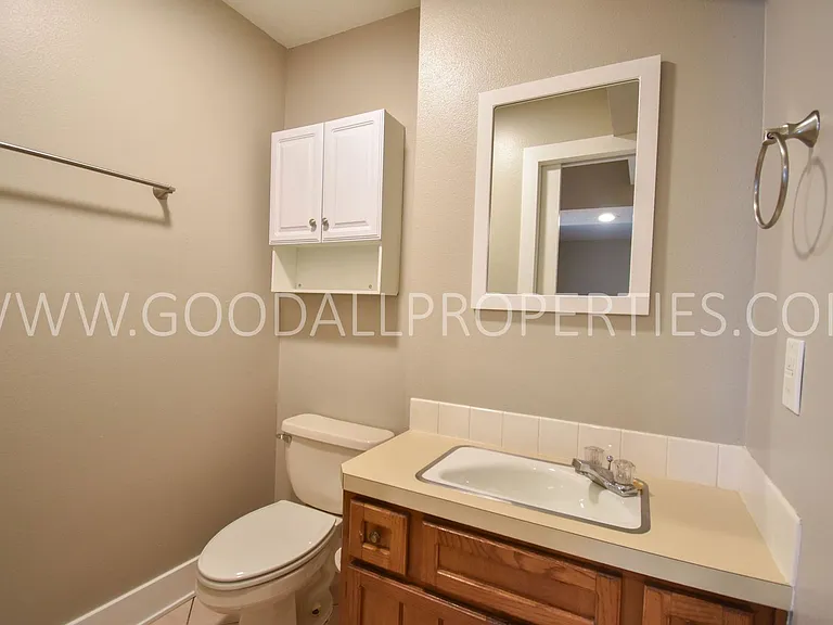1313 NW 92nd St — Photo 11