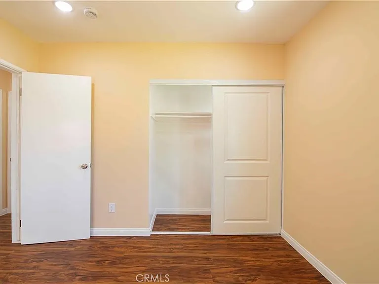 7630 Minstrel Ave — Photo 32
