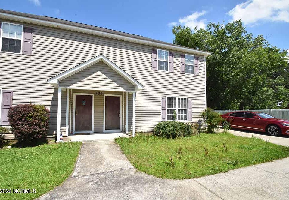 1st image of 224 North St #B