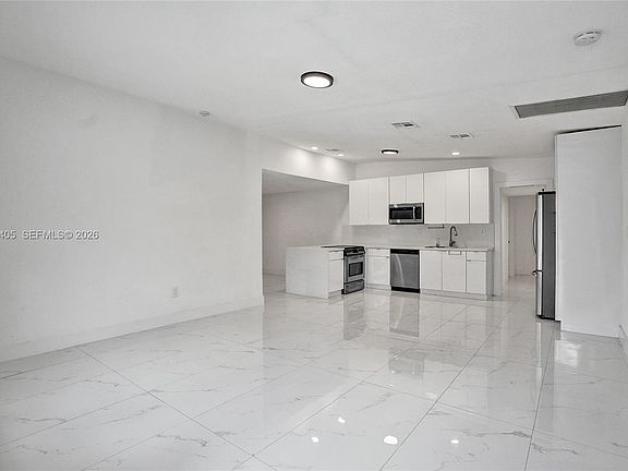 5th image of 13550 NW 5th Ave