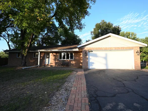13201 Irving Ave S, Burnsville, MN 55337