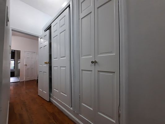 5th image of 831 Halsey St #B2