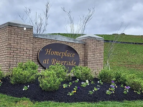 47 Cramsford St, Falling Waters, WV