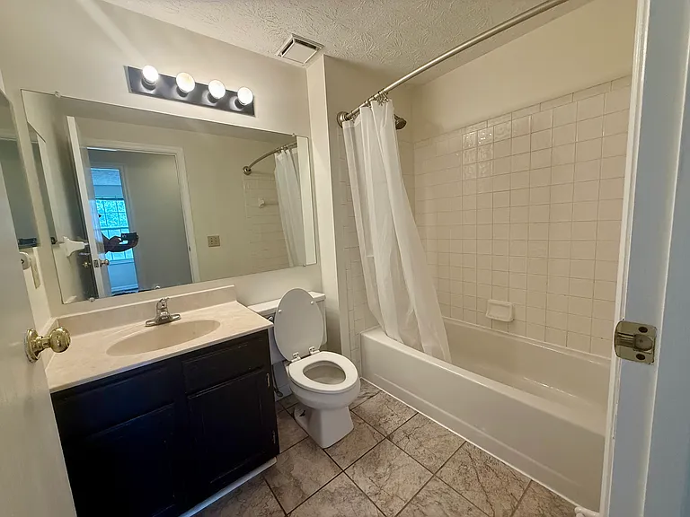5738 Villas Creek Dr — Photo 9