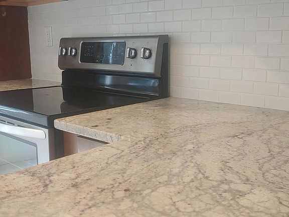 4th image of 1170 Palmwood Ct