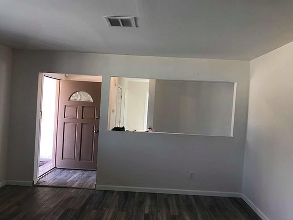 4th image of 9215 E Avenue T10