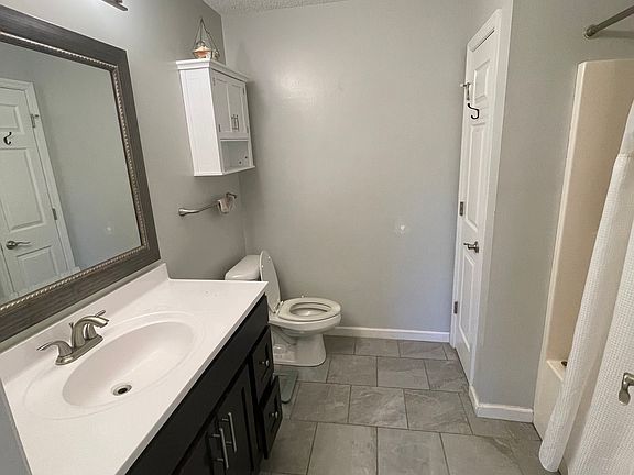 4th image of 2306 Gorby Way
