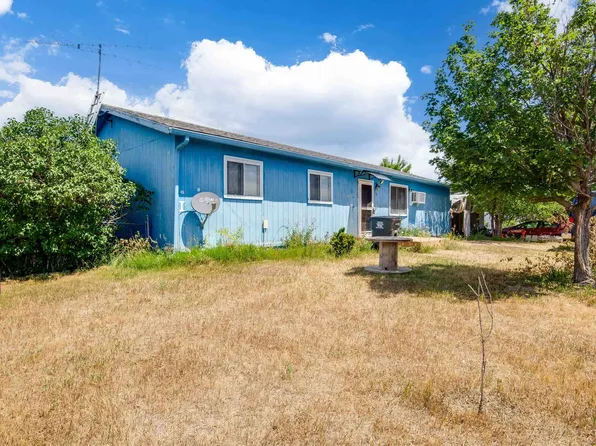 516 Meadowlark Dr, Box Elder, SD 57719