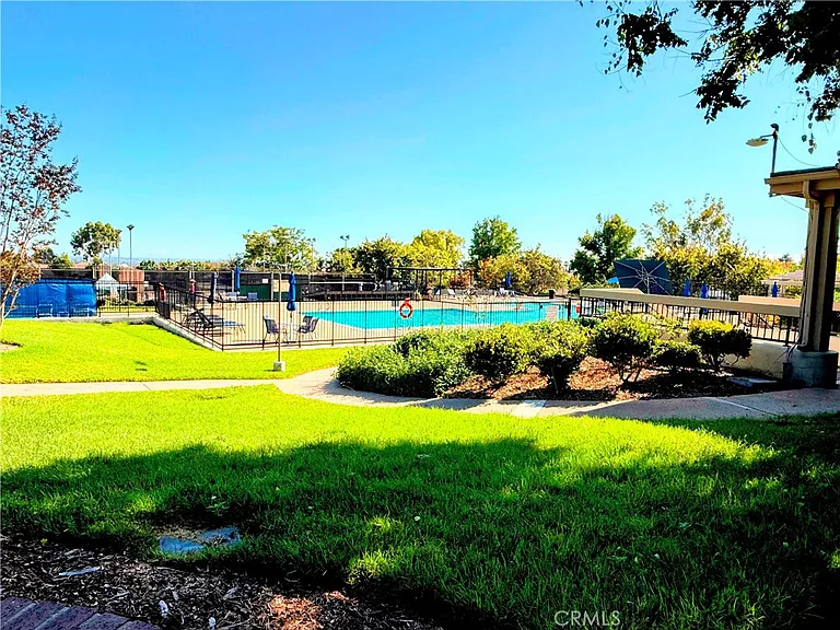 15920 Alta Vista Dr #F — Photo 19
