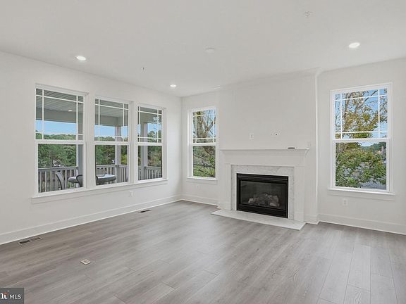4th image of 22775 Keel Ct #15