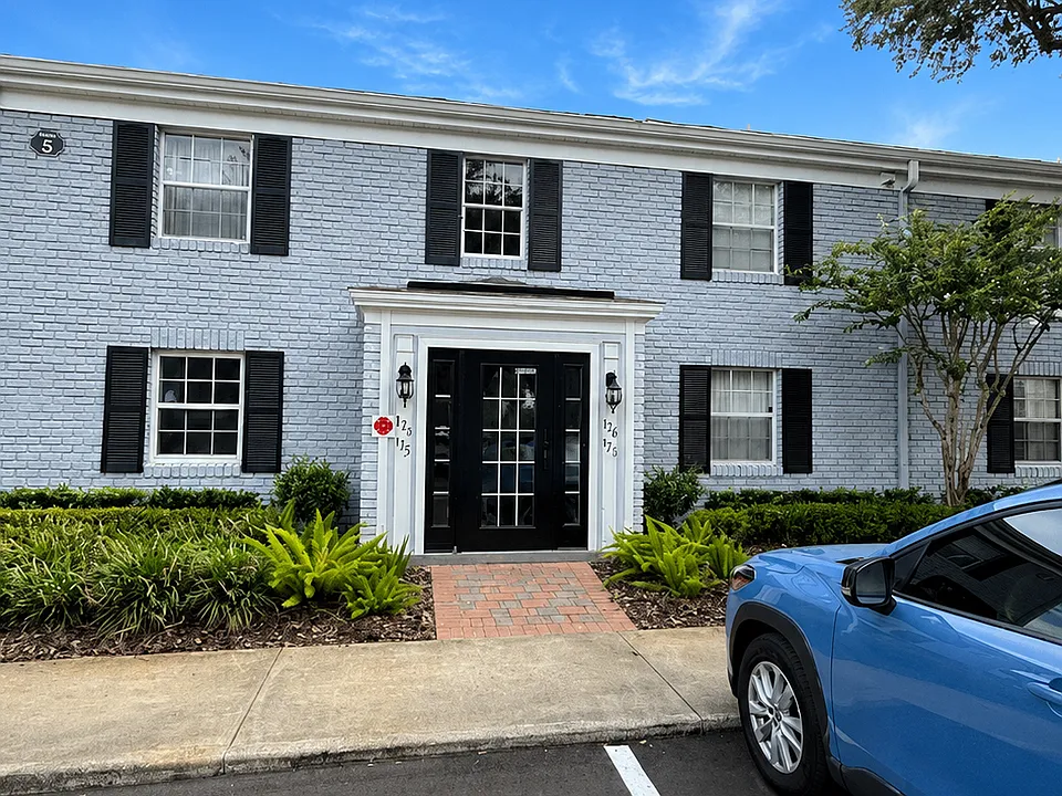 Lewfield Cir