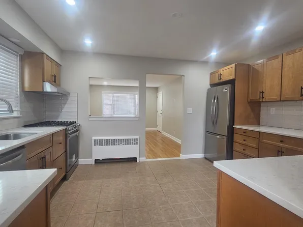 736 3rd Street image 12 of 15