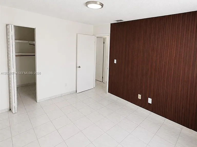 Floor — Photo 7