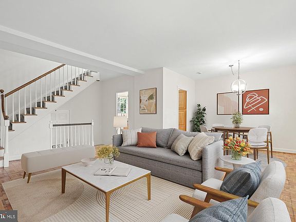 5th image of 3304 Gunston Rd