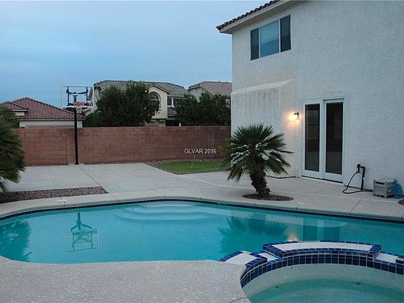 3rd image of 9578 Comiskey Ct