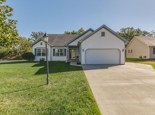 1701 Shumann Dr, Union Grove, WI 53182