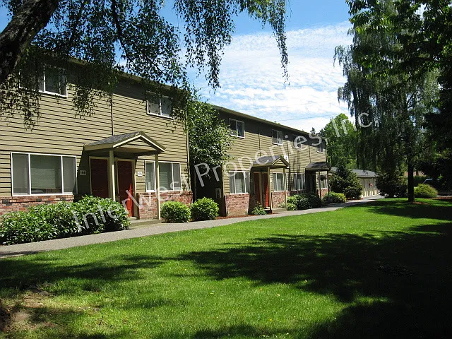 16705 NE Halsey St #113 — Photo 1