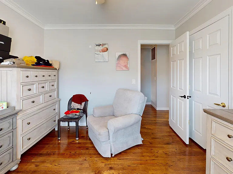 502 Winchester Ave — Photo 13
