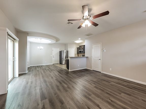 5th image of 2009 E Heartwood Ln