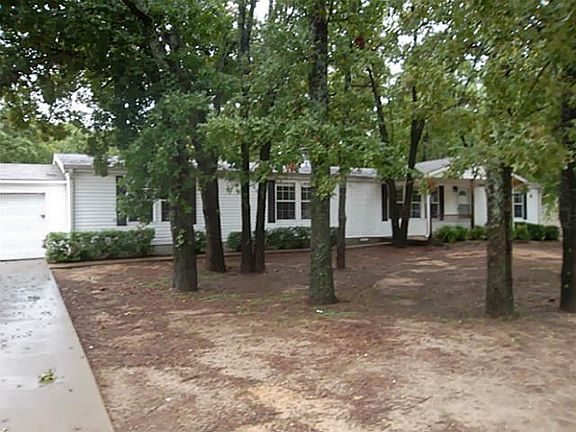 2nd image of 157 Tres Lagos Blvd